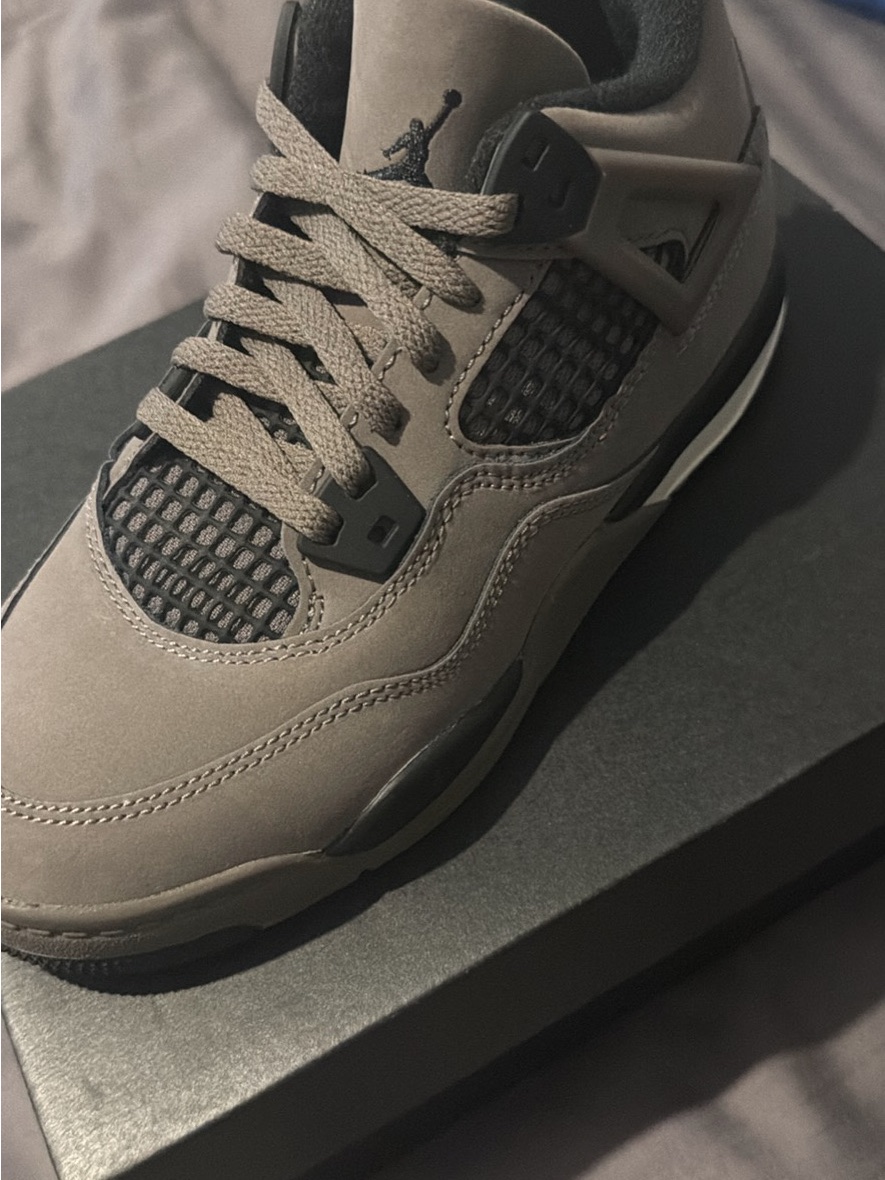 Jordan 4